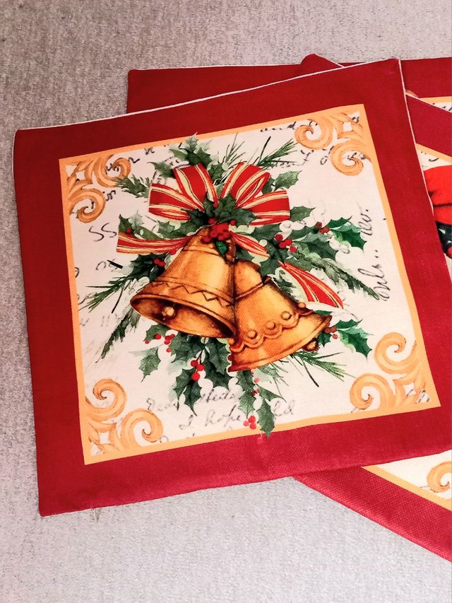 Lote de 4 capas de almofadas 45x45cm com motivos natalícios