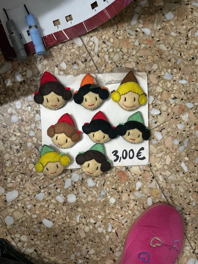 Broches falleros