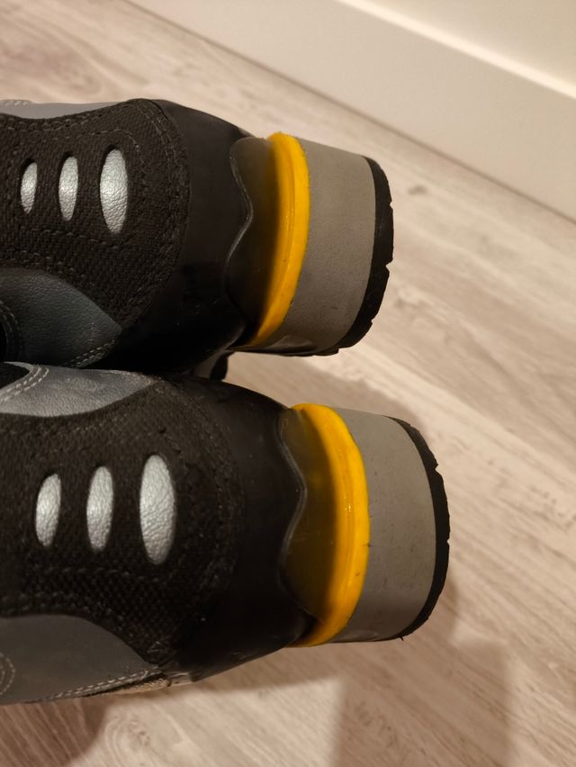 Botas montaña La Sportiva 39.5