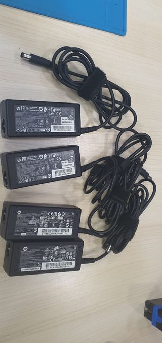 Cargador Original HP 19,5 V  3,33 A  65 W 38401900