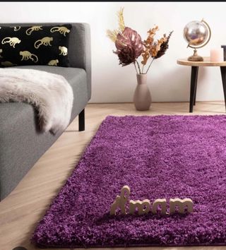 Alfombra morada