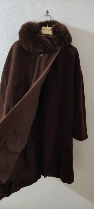 Cappotto a mantella marrone donna anni 90. Vintage