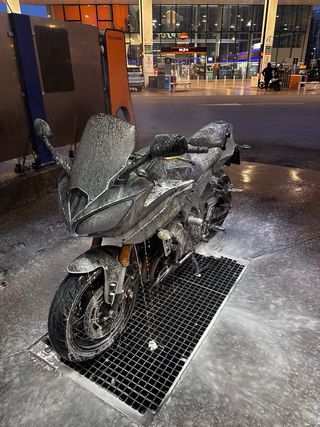 FZ8 YAMAHA ESPECTACULAR 120 MIL KM