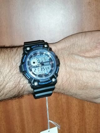 Relógio dual CASIO AEQ-200W