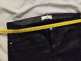 Pantalón Mango de polipiel 