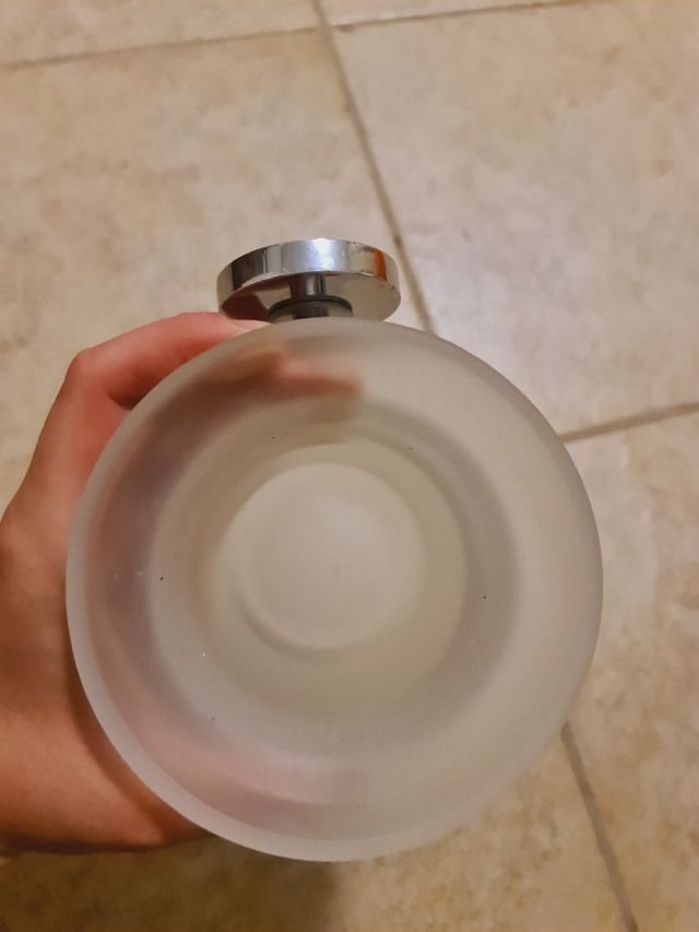 Bicchiere porta oggetti per bagno