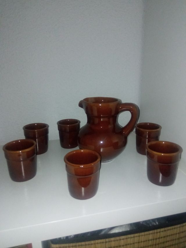 Juego vino cerámica 