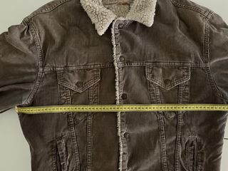 Chaqueta Levi’s Strauss de Pana con Borreguillo