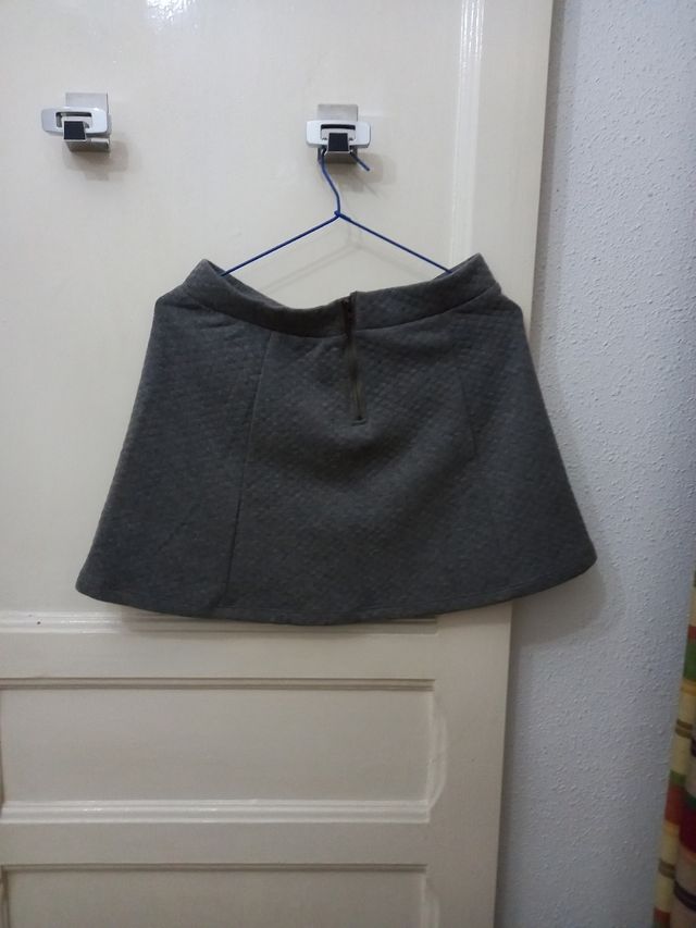 Falda corta