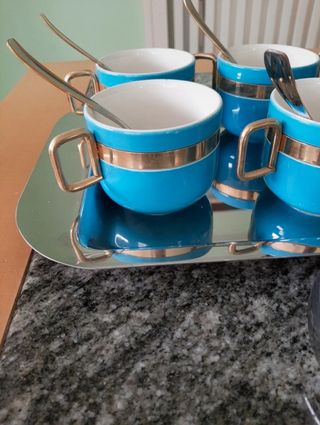 Servizio completo da the. Per 6 persone 