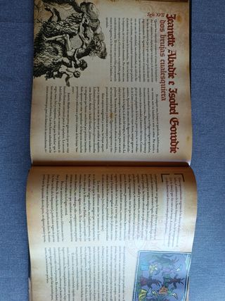 El libro de oro de los magos y brujas
