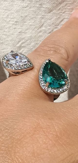 Anillo de plata de ley 