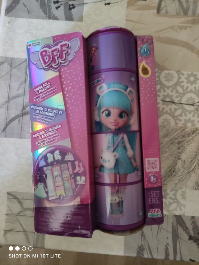 Bebe llorón cristal