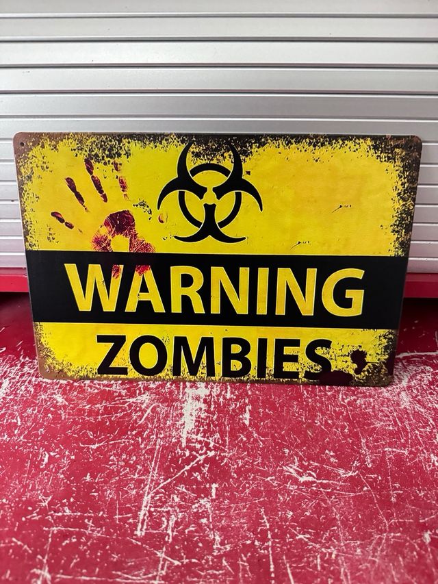 Cartel de chapa Peligro Zombies Warning