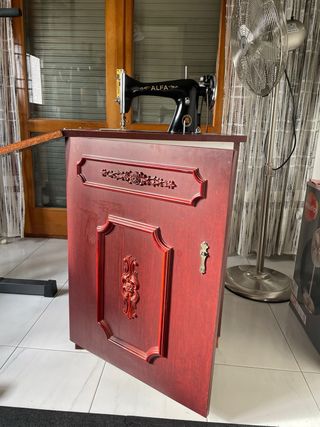 MÁQUINA DE COSER ALFA