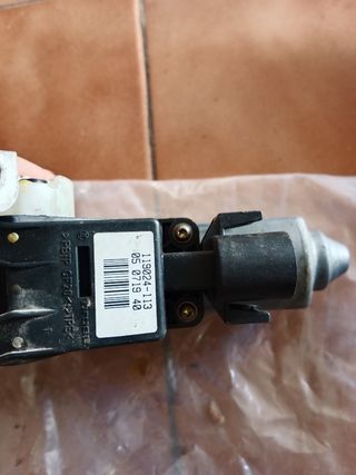 Vendo motor elevalunas electrico Audi