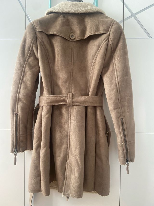 Abrigo biMaze  antelina y borreguilo camel mujer S