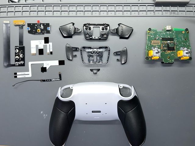 SCUF DUALSENSE EXTREME RATE 4