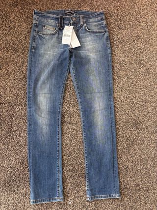 Jeans Denim Etiqueta Negra Regular Fit Tag. 31