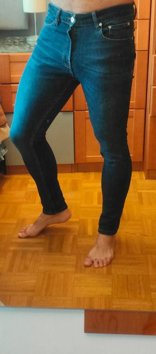 Pantalón vaquero Zara