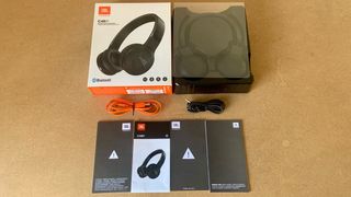 Auriculares JBL C45BT