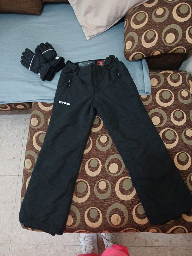 Pantalón para nieve y guantes t 8