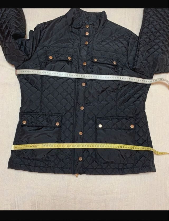 Chaqueton negro acolchado