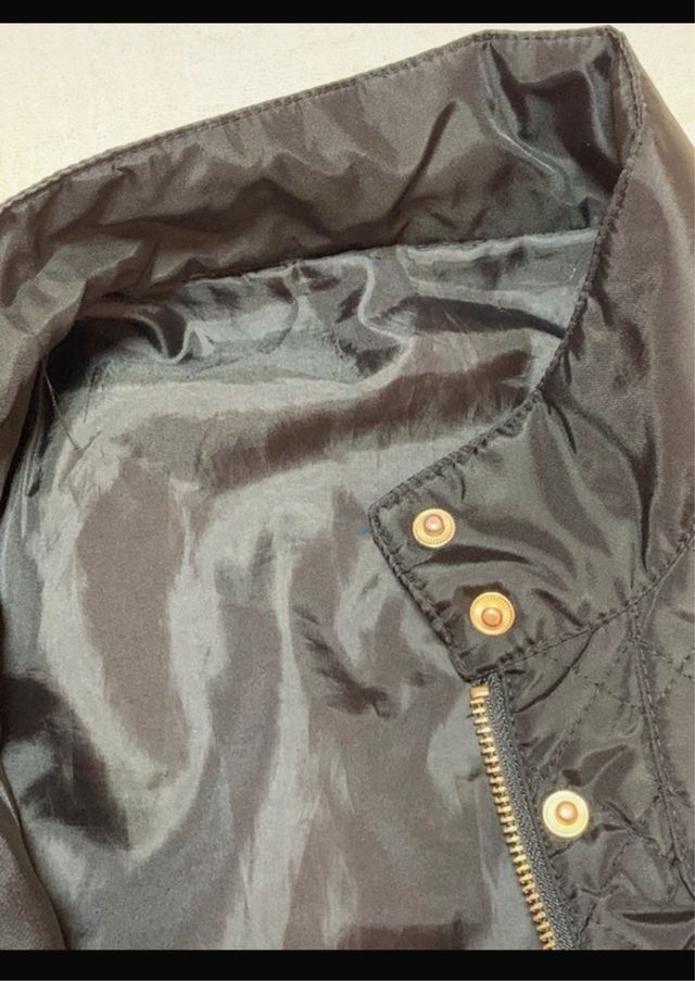 Chaqueton negro acolchado