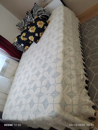 Colchas  tejidas a mano 30 cada una