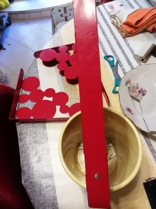 4 reggimensole metallo rosso Erby man's Ikea