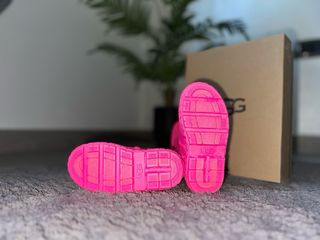 UGG Niña