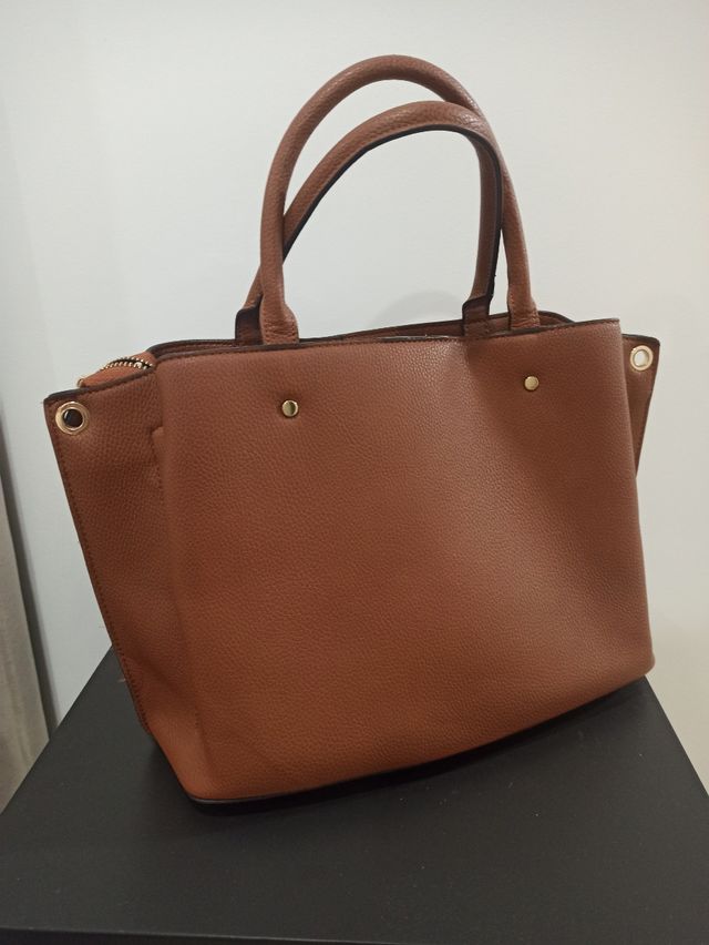 Bolso Stradivarius