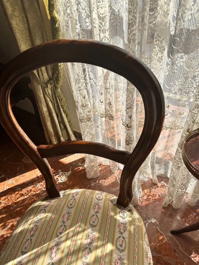 Silla inglesa de caoba estilo Luis XV (sólo 1 un)