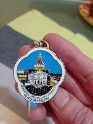 Llavero Nazareth en su caja
