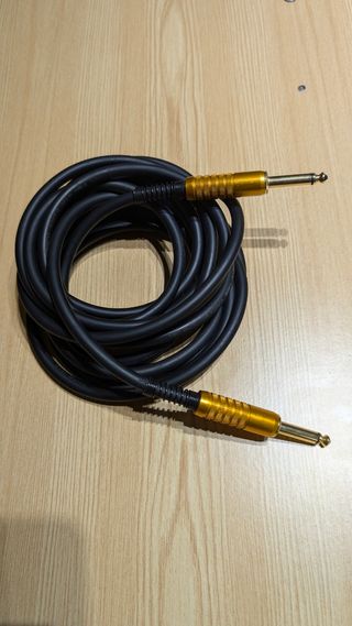 Cable guitarra eléctrica y bajo Klotz 