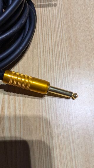 Cable guitarra eléctrica y bajo Klotz 