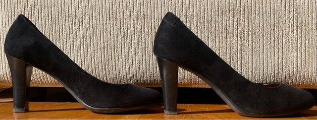 Zapato salón ante negro Geox nº 36