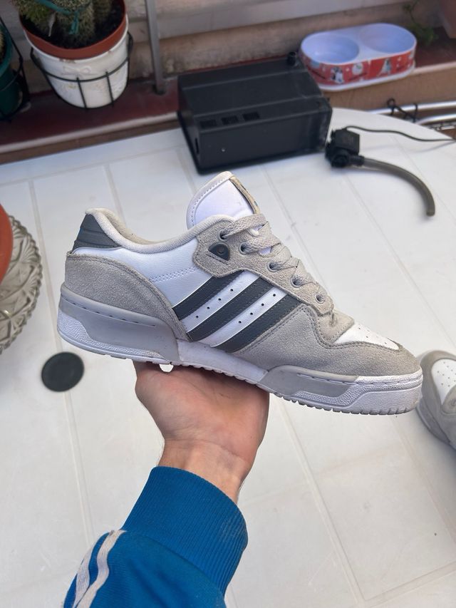 Zapatilla Adidas Rivalry 86 Low Hombre