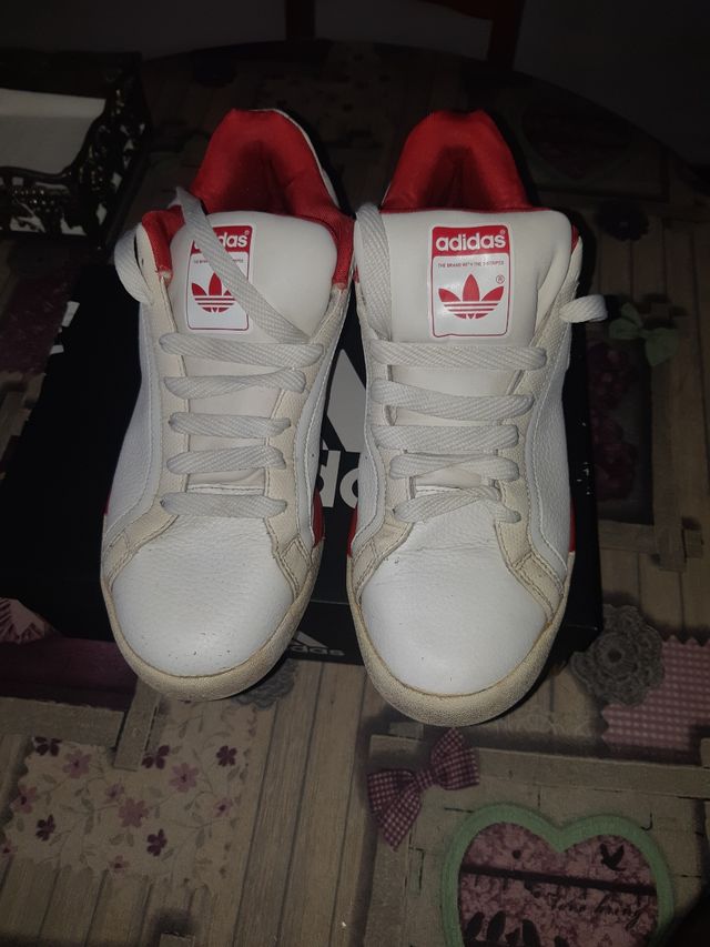 ADIDAS Deportivas en buen uso