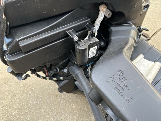 Caja climatizacion vw golf VI