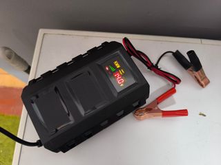 Cargador de baterías 