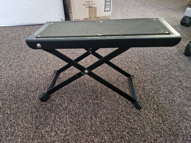 Poggiapiede x chitarra classica