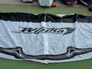 Vela kitesurf Wipika 14,9 con mochila
