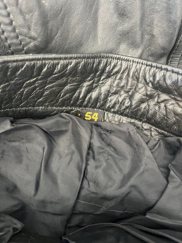 Traje de moto de cuero