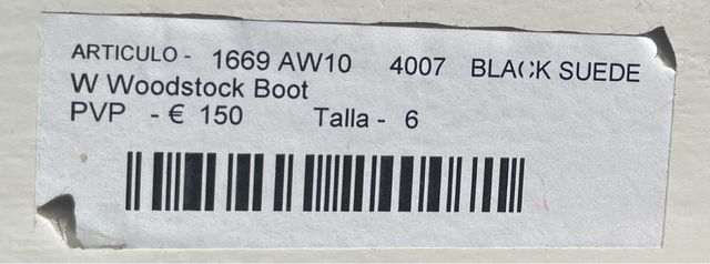 Botas ante negro con flecos. Nº 36