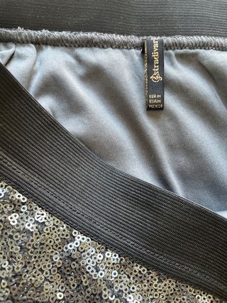 Falda lentejuelas gris plateada