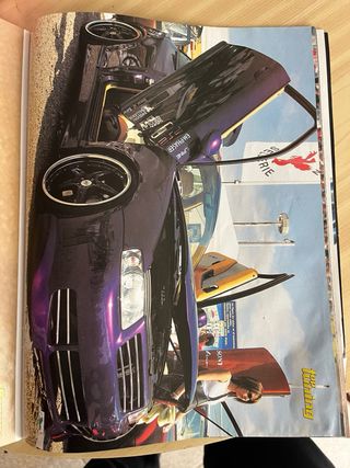 Revista de posters de coches 
