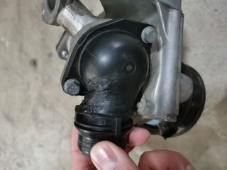 Bomba de agua opel astra k