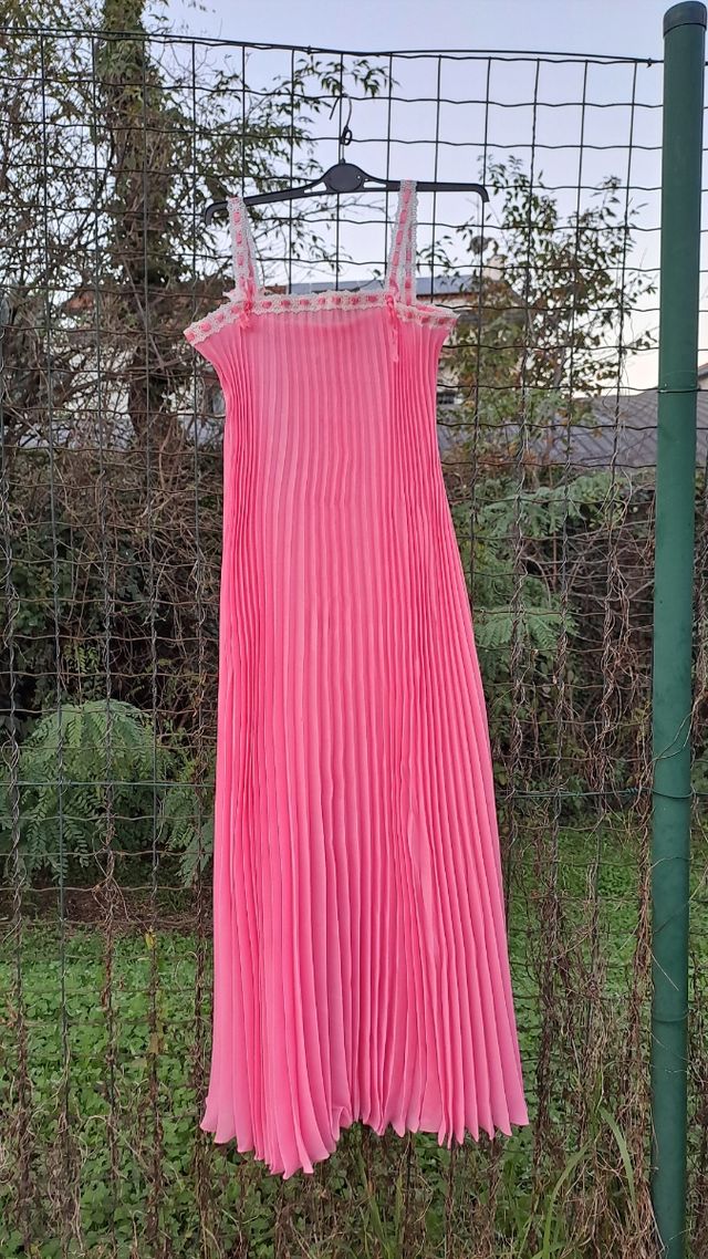 Due abiti bellissimi simil seta chiffon