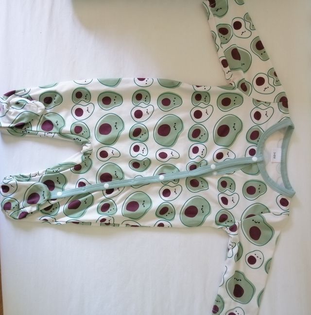 Pijamas bebé aguacates